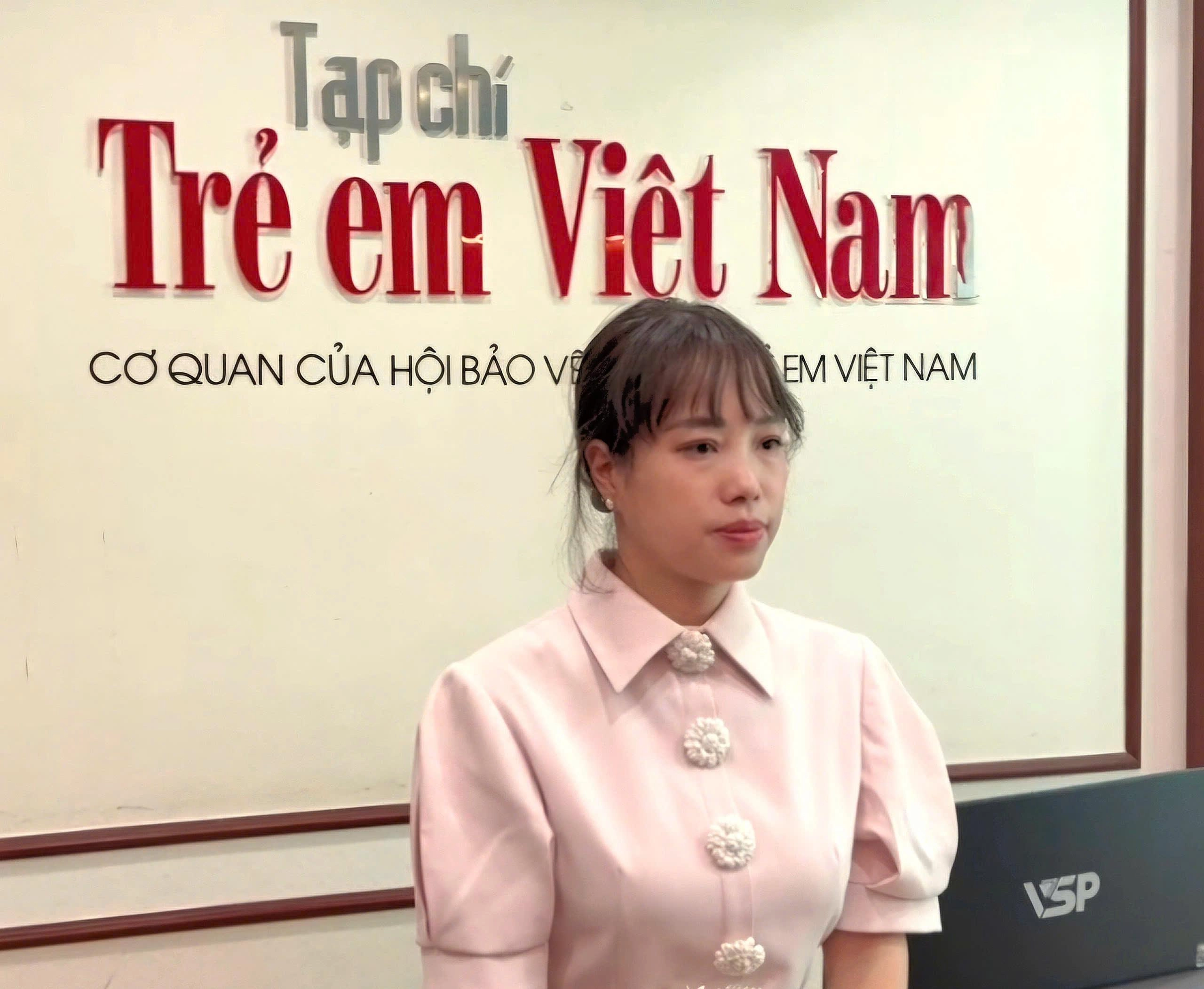 Cô Nguyễn Thúy Hiền tại buổi chấm Sơ khảo Cuộc thi Viết và Bình chọn Trường học Hạnh phúc 2026. 1792034216237_279597697273872420_g1146272041238316333_bf9f433e9d4b4b2ff54256a3fb97ea4f