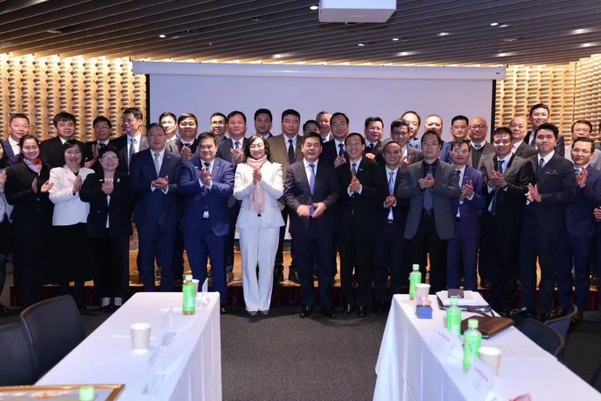 Chùm ảnh: Hội nghị Tham tán thương mại, Trưởng Cơ quan Thương vụ khu vực châu Á - châu Phi năm 2024 Chùm ảnh: Hội nghị Tham tán thương mại, Trưởng Cơ quan Thương vụ khu vực châu Á - châu Phi năm 2024