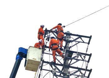 Công ty Điện lực Quảng Ninh: Bảo đảm cung ứng điện, đẩy nhanh chuyển đổi số