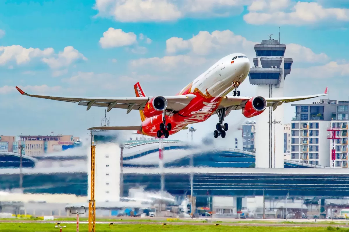 Tỷ phú Nguyễn Thị Phương Thảo: Vietjet cam kết tiếp tục là cầu nối tăng trưởng giữa Việt Nam và Thế giới Tỷ phú Nguyễn Thị Phương Thảo: Vietjet cam kết tiếp tục là cầu nối tăng trưởng giữa Việt Nam và Thế giới
