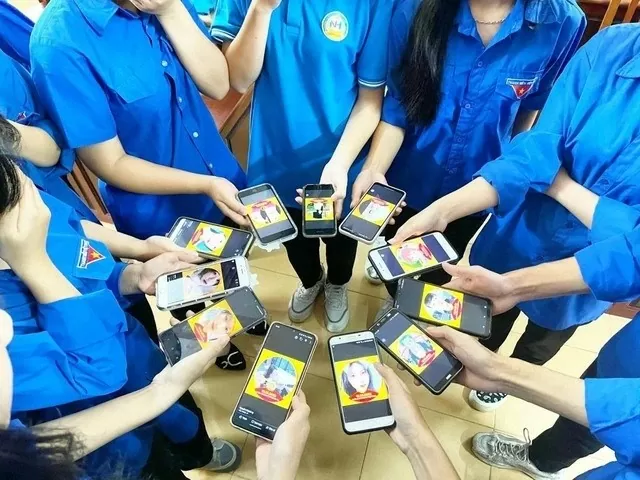 Bình dân học vụ số: Xây dựng xã hội số, công dân số và kinh tế số