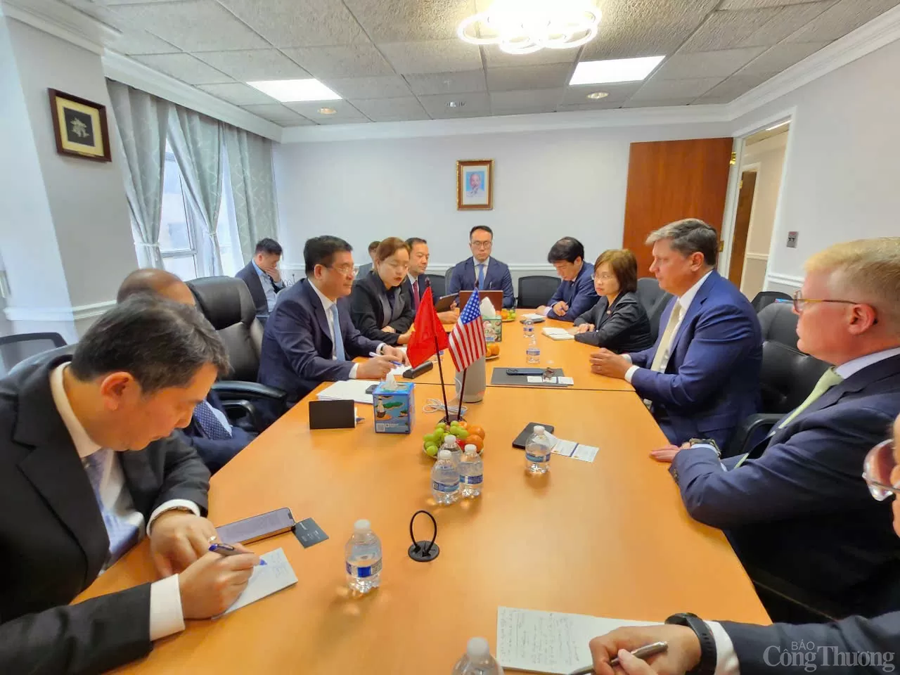 Bộ trưởng Nguyễn Hồng Diên làm việc với Space X về hàngkhông Bộ trưởng Nguyễn Hồng Diên làm việc với Space X về hợp tác hàng không