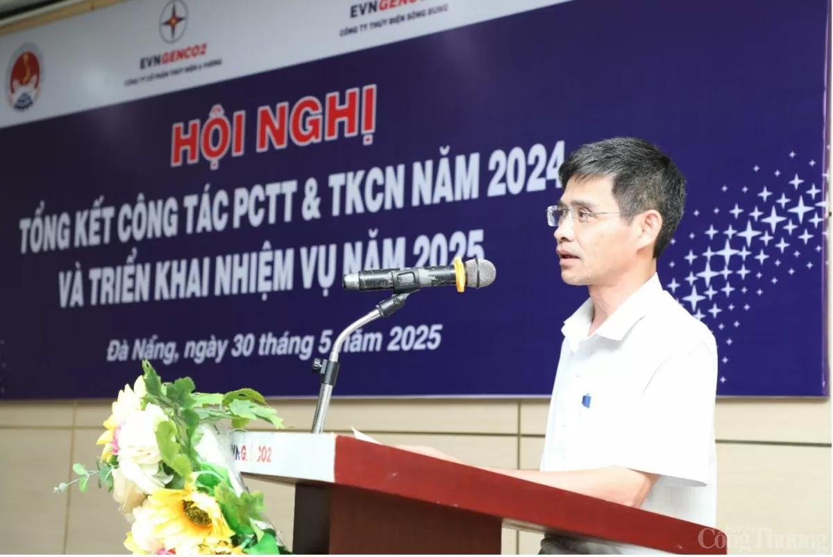 Ông Trương Xuân Tý phát biểu tại Hội nghị Ông Trương Xuân Tý phát biểu tại Hội nghị