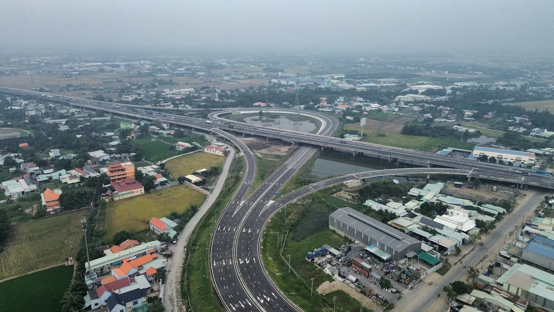 Đường sắt cao tốc Bắc - Nam: Cơ hội bứt phá cho công nghiệp thép ray Việt