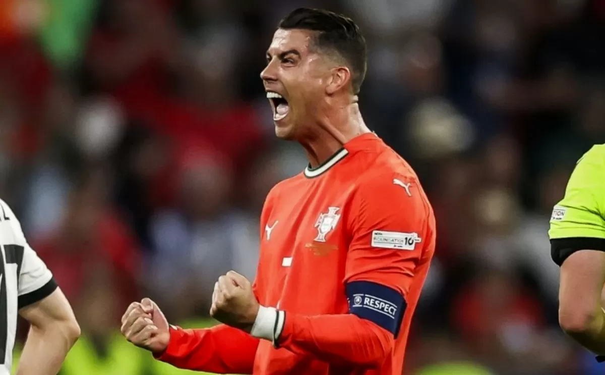 Kết quả bóng đá ngày 5/6: Ronaldo vào chung kết Nations League Kết quả bóng đá ngày 5/6: Ronaldo vào chung kết Nations League