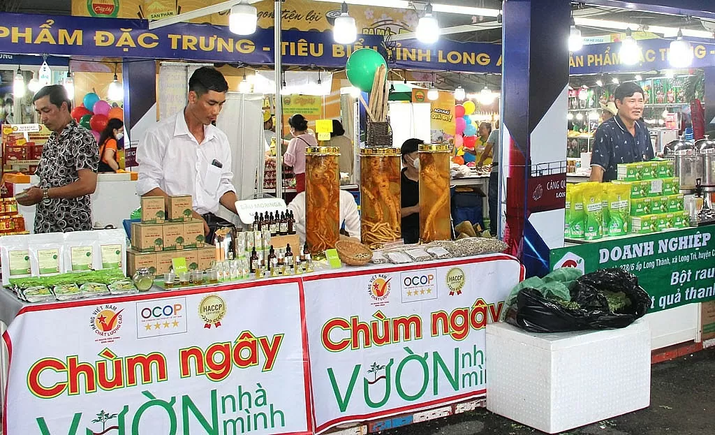 Tìm lối đi cho nông sản vùng đồng bào dân tộc thiểu số Long An