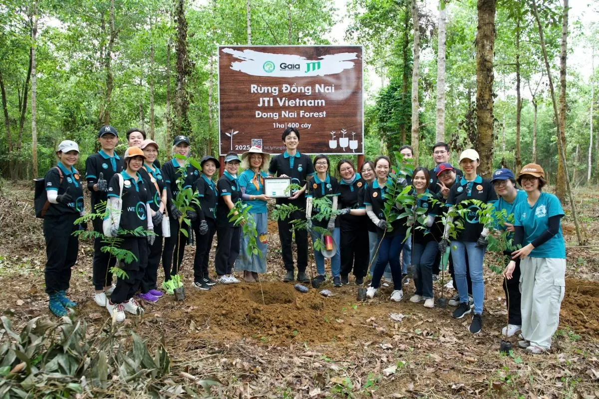 JTI Vietnam tiếp tục hành trình phủ xanh Việt Nam JTI Vietnam tiếp tục hành trình phủ xanh Việt Nam