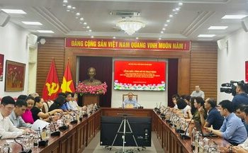 Báo chí: Lực đẩy quan trọng trong chấn hưng văn hóa