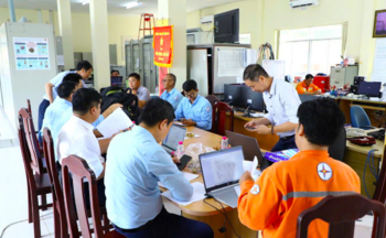 CapitaLand trao 97.000 USD tiếp sức học sinh vượt khó vươn lên