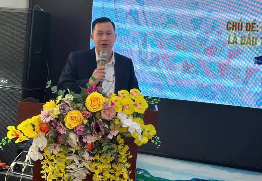 Thạc sĩ Phạm Huy Cường - Trưởng Trạm Y tế Cái Bầu ôn lại lịch sử, ý nghĩa Ngày Dân số Việt Nam 26/12. 598720955_1463524202450303_6525312476827918631_n