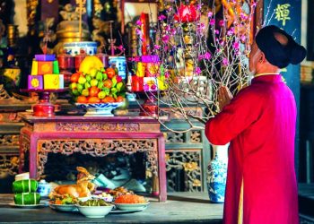 Cuối năm người Việt tưởng nhớ tổ tiên