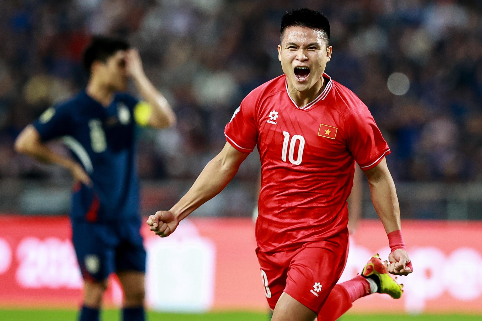 Tuấn Hải tỏa sáng trong trận chung kết lượt về AFF Cup 2024 trên đất Thái Lan. clb hà nội