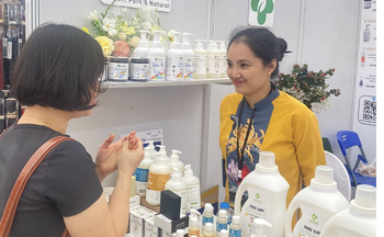 Nguyễn Thị Vinh – Bông hồng vàng 2025 được luyện từ thép và sáng tạo