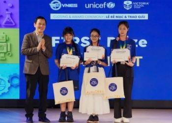 STEAM for Girls 2025: Tư duy khoa học của nữ sinh kiến tạo giải pháp xanh cho tương lai bền vững