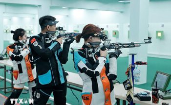 U22 Việt Nam hạ gục U22 Malaysia, tiến vào bán kết SEA Games 33