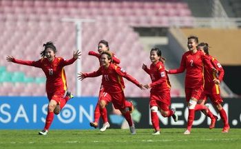 Lịch thi đấu bóng đá ngày 22/8: West Ham đấu với Chelsea