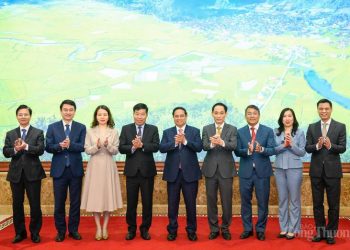 Thủ tướng: Ngoại giao phải nâng tầm sứ mệnh, kiến tạo cơ hội đột phá