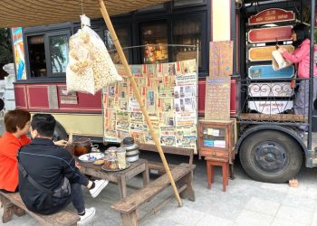 Khi tiếng rao “bắc nhịp cầu” nối thời gian