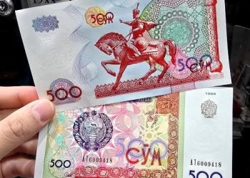 Cận Tết, tiền lì xì linh vật ngựa tràn lan ‘chợ mạng’