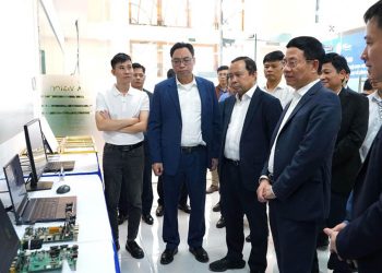 Nghị quyết 57-NQ/TW sau một năm triển khai thực hiện: Từ đi đúng hướng đến bứt tốc để phát triển