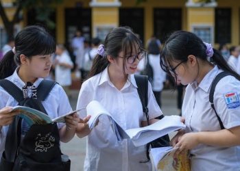 10 địa phương đã công bố môn thi thứ 3 vào lớp 10