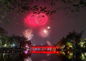 Có 31 điểm bắn pháo hoa đêm giao thừa trên khắp Hà Nội