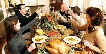 Những điều nên và kiêng kỵ trong mùng 1 Tết để cả năm may mắn