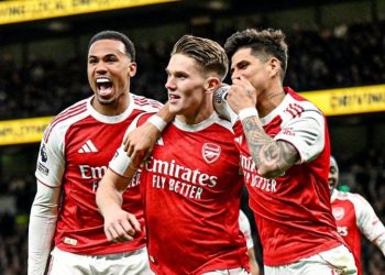 Kết quả bóng đá 23/2: Barca chiếm ngôi đầu, Liverpool thắng kịch tính