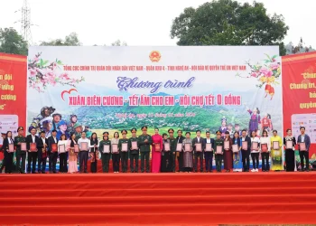 Tết ấm cho em và hành trình thắp sáng những ước mơ