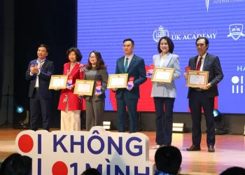 Wellspring nhận 2 giải thưởng lớn và được vinh danh tiên phong an toàn số tại chiến dịch “Không Một Mình”