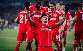 Kết quả bóng đá 19/2 – mùng 3 Tết: Arsenal hụt bước, C1 kịch tính