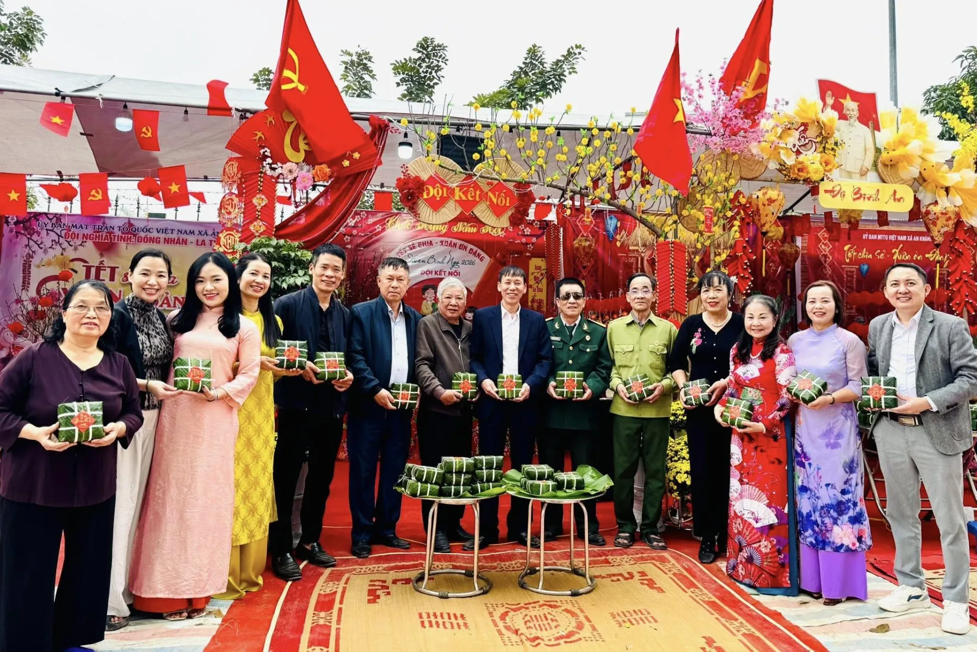 Tết yêu thương 0