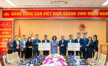 Hơn 30 tấn hàng sữa LOF KUN đã kịp thời đến với bà con 4 tỉnh vùng lũ