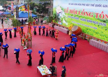 Lên ‘Thủ đô gió ngàn’ xem bà con người Tày xuống đồng