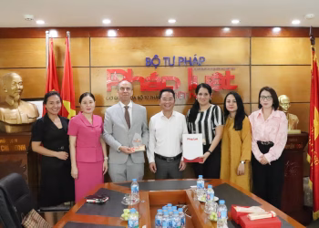 Tăng cường hợp tác báo chí pháp luật giữa Việt Nam – Cuba