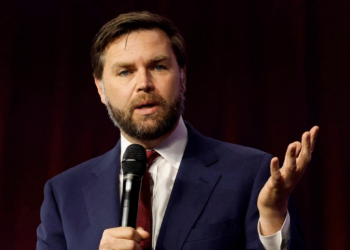 Phó tổng thống JD Vance: Iran phải cam kết không phát triển vũ khí hạt nhân