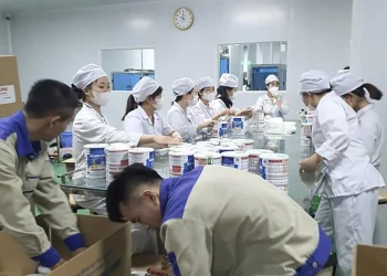 Hơn 187.000 hộp sữa giả tuồn ra thị trường: Chuyên gia cảnh báo hệ lụy nghiêm trọng với trẻ nhỏ