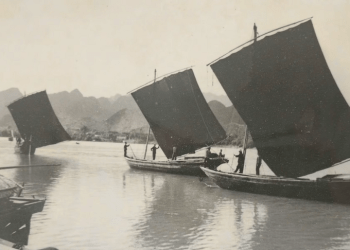 Từ bến phà Gianh đến tuyến đường Hồ Chí Minh trên biển huyền thoại