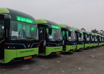 Hà Nội đưa thêm 53 xe buýt điện vào hoạt động