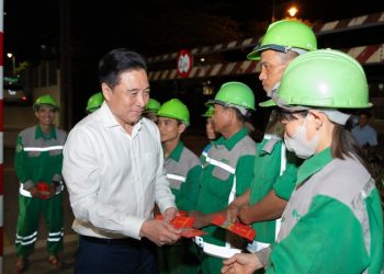 Chủ tịch TP. Huế: Đặt lợi ích Nhân dân làm trung tâm mọi quyết sách