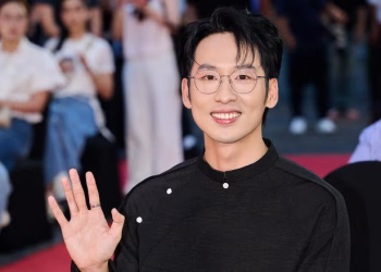 Tuấn Trần không nhận ra mình khi đóng “Hộ linh tráng sĩ”