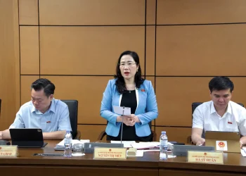 Thực phẩm bẩn “len lỏi” vào trường học: Cần hoàn thiện pháp lý để xử lý triệt để