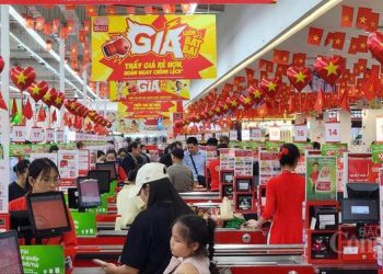 Ngành bán lẻ chạy đua giành sức mua dịp lễ 30/4: Hàng Việt ‘phủ sóng’
