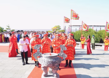 Thành kính tri ân Đức Quốc Tổ Lạc Long Quân nơi địa đầu cực Nam Tổ quốc