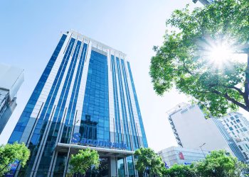 SACOMBANK và Vingroup ký kết hợp tác chiến lược toàn diện