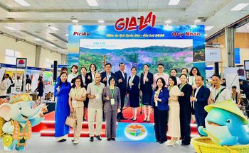 Chùm ảnh: Khai mạc VITM 2026, du khách đổ xô đi ‘săn’ tour du lịch hè