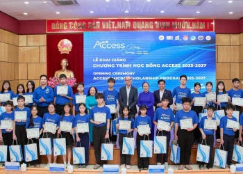 29 học sinh Quảng Ninh được tặng Học bổng Access