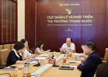 Bộ Công Thương tham vấn triển khai mô hình outlet và cửa hàng miễn thuế tại Việt Nam