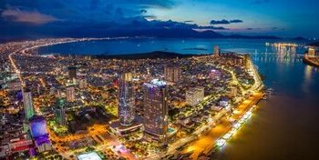 Điện lực Huế triển khai ‘Chiến dịch Quang Trung’: Khôi phục nhà đến đâu, điện có tới đó