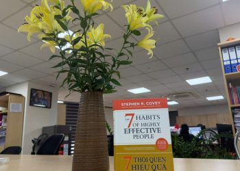 7 thói quen hiệu quả: Từ tự chủ cá nhân đến kiến tạo giá trị bền vững